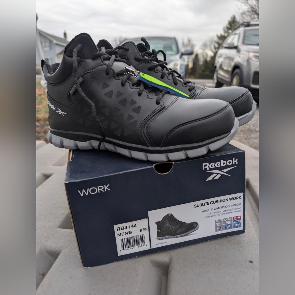 Reebok Sublite Cushion Work Boot